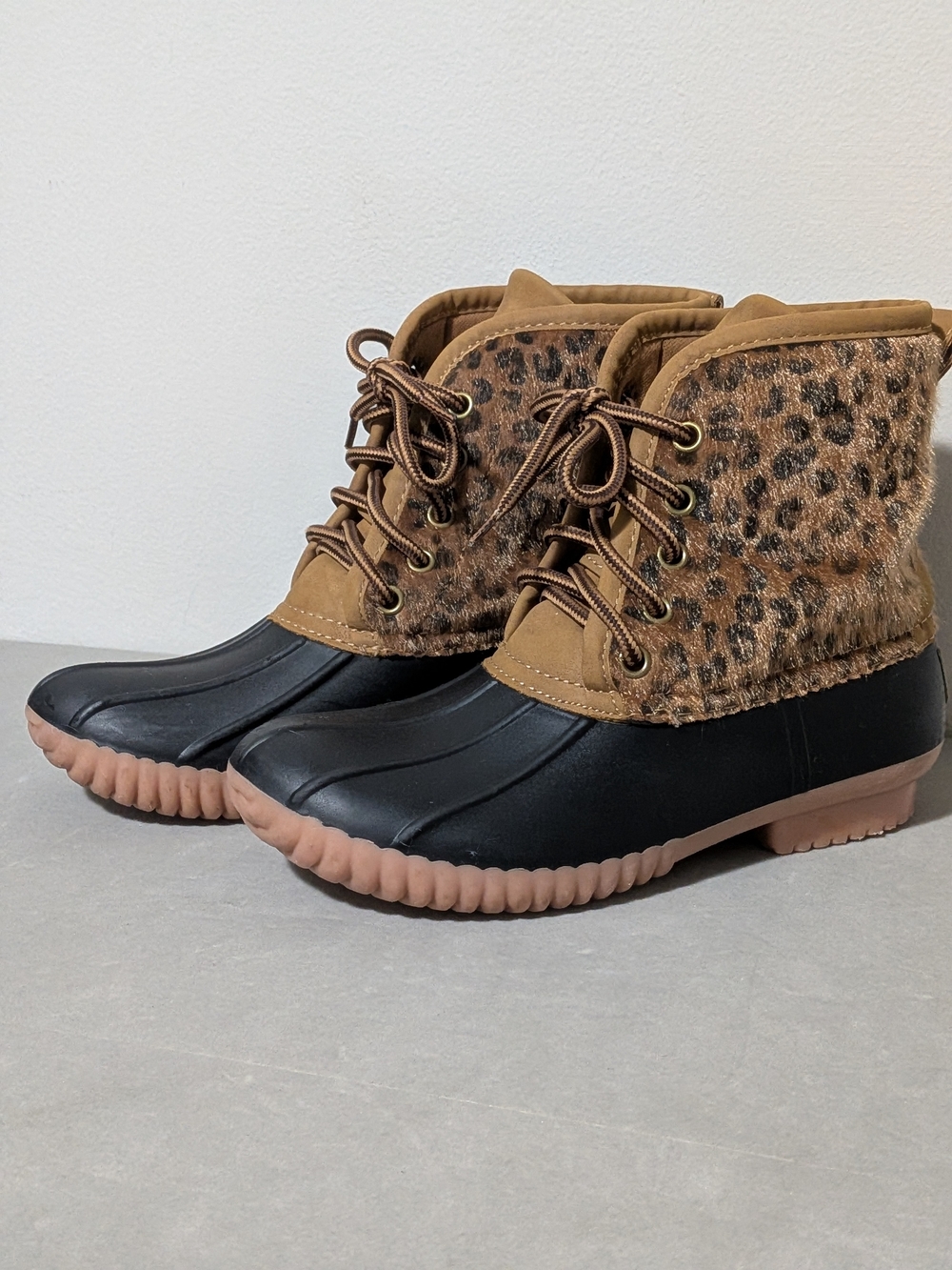 Marley Lilly Kids Size 2 Duck Boots EUC Animal Print Black